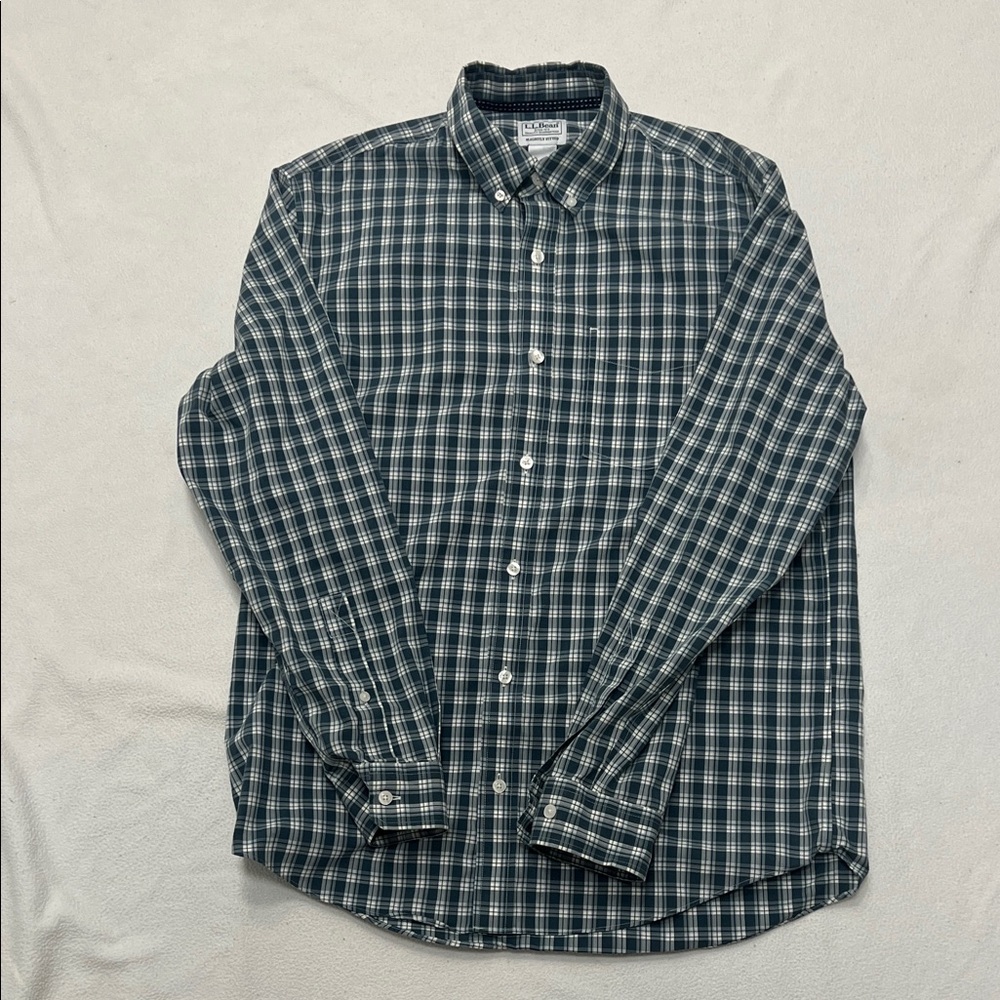 L.L. Bean Men's Green Checkered Button Down Shirt